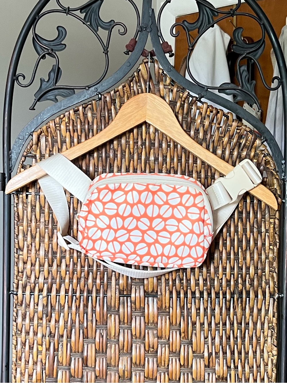 GOGO Fanny Pack Patterned Bag